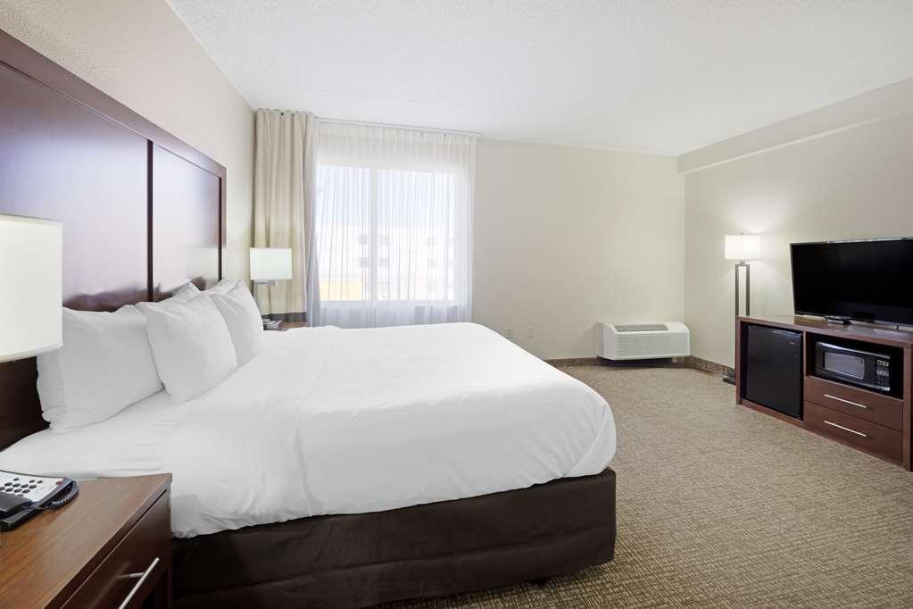 Comfort Inn & Suites Wichita Room photo